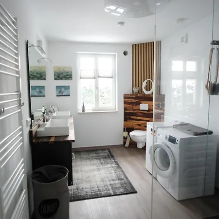 Lerchenstrasse Apartment